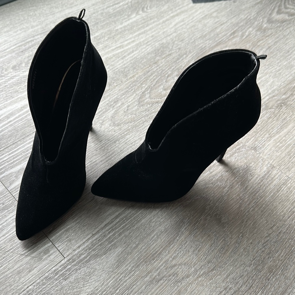 Forever 21 Velvet Booties